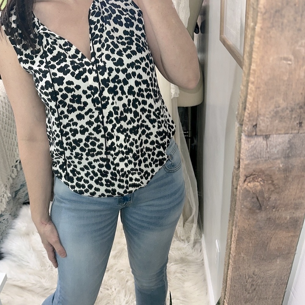 Loft Top Size Medium - image 4